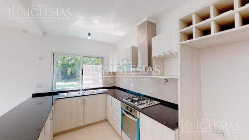 Imagen 3 de 30 de Tour 360º - Casa En Venta Con 4 Dormitorios En San Isidro Labrador, Villanueva