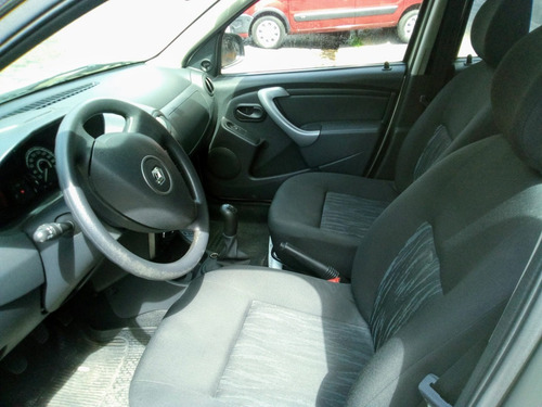 Sandero Authentique Pack 1.6 Impecable.cf (ra)