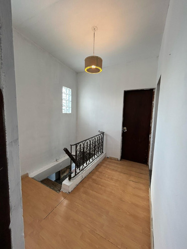 Casa Grande Buen Terreno Y Ubicación