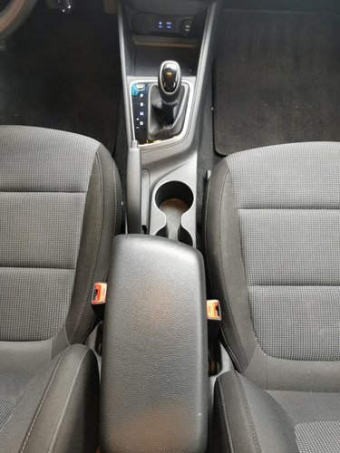 Imagen 12 de 14 de Hyundai Accent Automatico