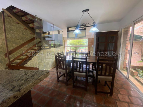 Bello Town House Venta Los Guayabitos - Luz Marina Cardona