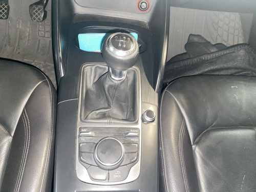 Imagen 18 de 25 de Audi A3 1.2 Turbo Hatchback 2014
