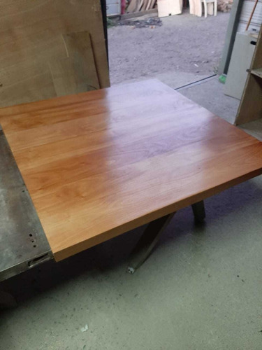 Cubierta De Rauli En 2 Pulgadas De Grosor Medidas 1m X 1m