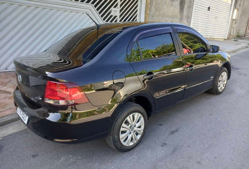 Imagem 10 de 14 de Volkswagen Voyage 2012 1.6 Vht Total Flex 4p