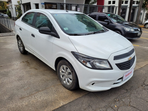 Imagen 3 de 11 de Chevrolet Prisma 2019 1.4 Joy Ls Tasa