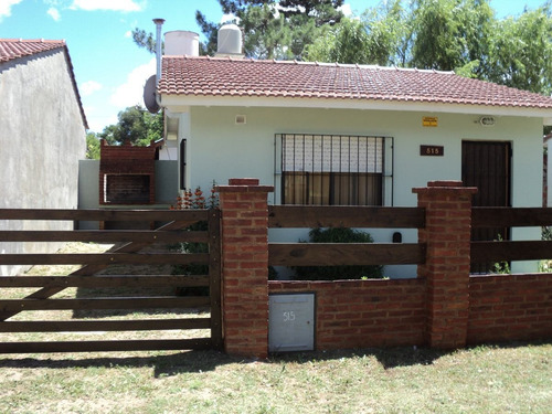 Alquiler Mar Del Tuyu, Duplex Y Chalet 4 Y 5 Personas