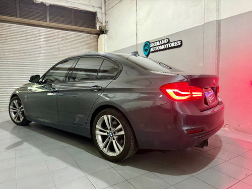BMW Serie 3 3.0 330i Sedan Sport Line 252cv