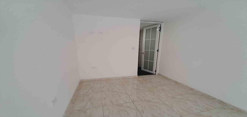Local En Arriendo Chinchina / Caldas (279057715).