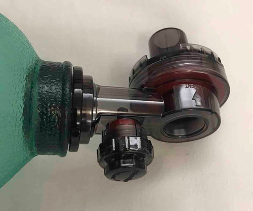 Resucitador Manual Con Reservorio Adulto Winner