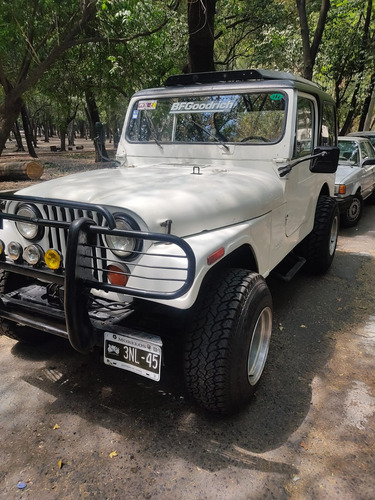 Jeep Cj-7 Renegade 1981 Clásico 4x4 Con Placas De Clasico