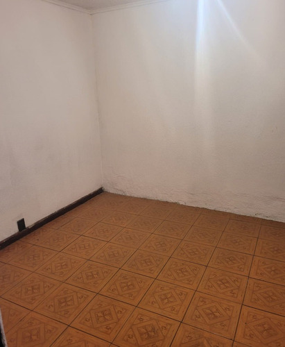 Casa En Venta En Cerrilos 4 Dormitorios 2 Baños 1 Estacion.