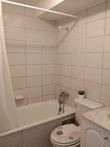 Gran Inversión, 2 Dormitorios 1 Baño Estacionamiento Bodega