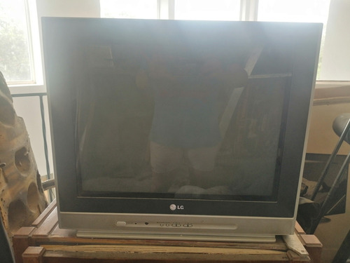 Imagen 3 de 4 de Televisor LG 21 Pulgadas