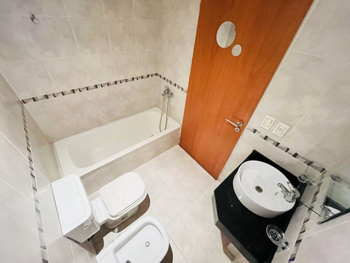 Departamento 2 Amb Con Entrepiso Balcon En Palermo