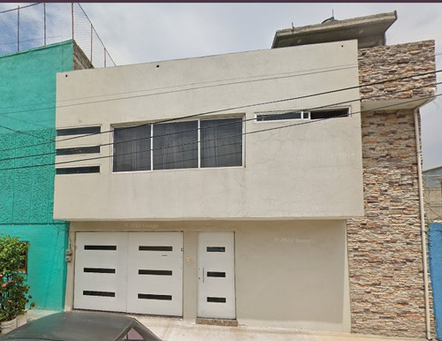 Casa En Venta En Pte. 27 La Perla, 57830 Cdad. Nezahualcóyotl, Méx. Maja79