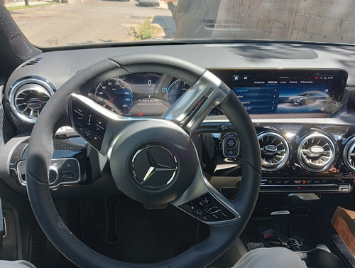 Mercedes-benz Clase A 1.3 200 Sedan
