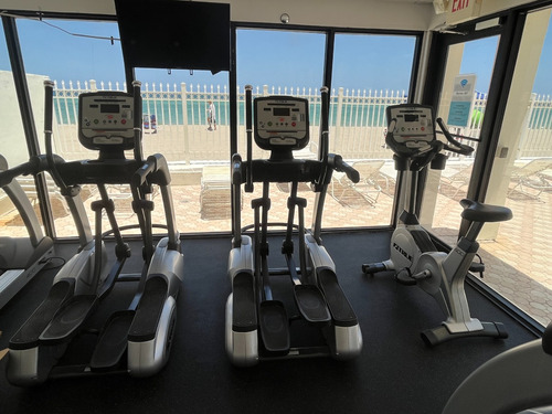 Departamento Moderno En Hollywood Beach Con Vista Al Mar