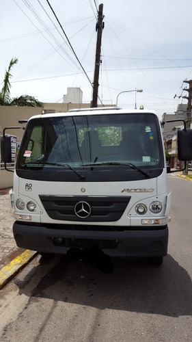 Mercedes Benz Accelo 815