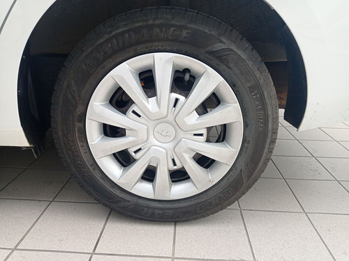 Chevrolet Aveo 1.5 Ls Mt