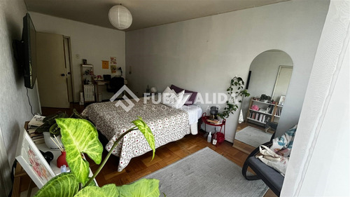 Departamento En Venta De 3 Dorm. En Santiago
