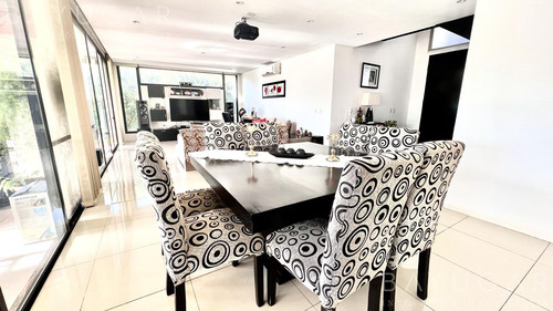 Imagen 11 de 30 de Venta - Casa En Barrio Privado Sausalito - Acepta Propiedad Parte De Pago - Bayugar Negocios Inmobiliarios