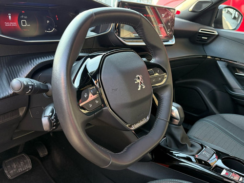 Peugeot 2008 1.2T Puretech Allure Pack