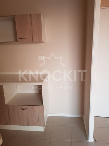 Departamento En Arriendo De 2 Dorm. En Quinta Normal