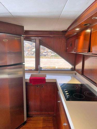 Yate Hatteras Convertible 53 Lv3116