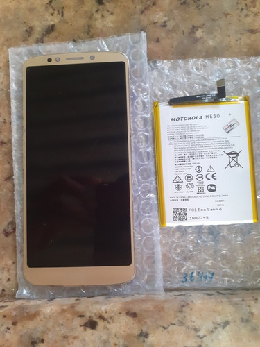 Imagem 1 de 2 de Tela E Bateria Do Moto E5 Plus Novos