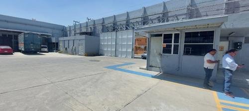 En Venta Nave Industrial En Los Reyes Acaquilpan, La Paz