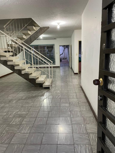 Venta De Casa De 238mt2 Nueva Tequendama, Sur De Cali 10646