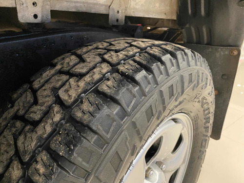 Imagen 9 de 15 de Toyota Hilux 2011 2.5 Dx Cab Doble 4x4