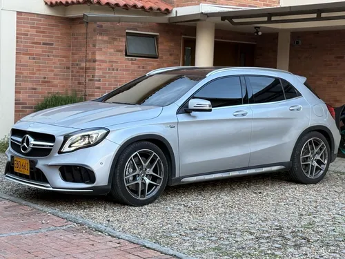 Mercedes-Benz Clase GLA 1.6 Urban