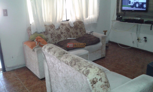 Sobrado No Bairro Vila Palmares Em Santo Andre Com 02 Dormitorios - V-27161