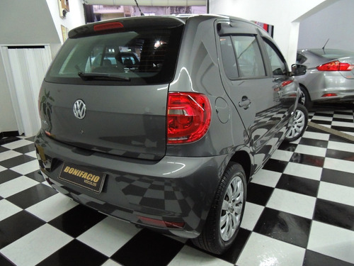 Imagem 4 de 15 de Fox 1.0 Gll 2014 Cinza Apenas 60 Mil Km Impecável