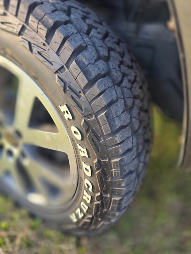 Mitsubishi Pajero TR4 2.0 Flex Aut. 5p