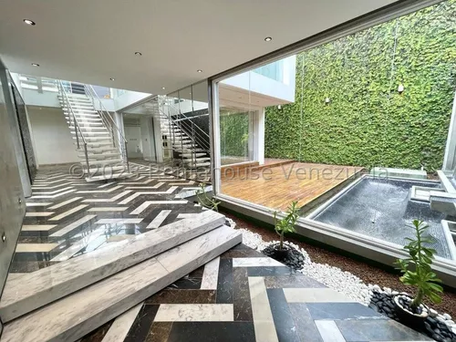 Casa En Venta La Floresta Lp
