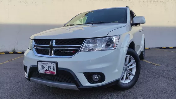 Dodge Journey 2.4 Sxt 5 Pasajeros Plus Mt