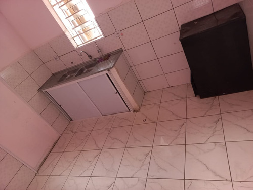 4 Salas Com 2 Banheiros Aproximadamente 160 Metros