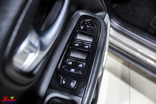 Jeep Renegade 1.8 Longitude Flex Aut. 5p