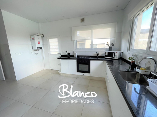 Casa En Alquiler En Puertos Del Lago, Barrio Acacias, Escobar, G.b.a. Zona Norte