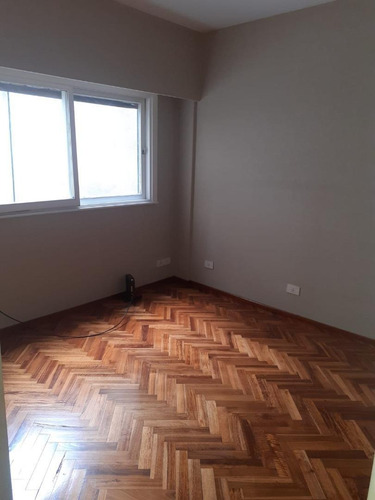 Imagen 9 de 12 de 2 Amb. Almagro J.m. Moreno/ Formosa. Impecable