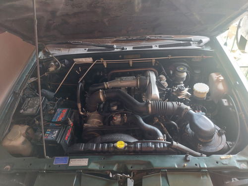 Isuzu Pick Up 2.8 4x4