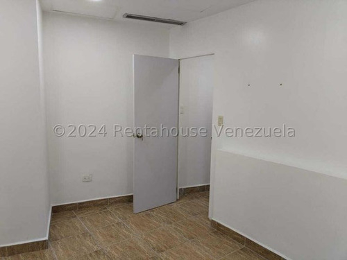 Local En Venta Planta Baja Cc Concepto La Granja Naguanagua Carabobo Lf24-24609
