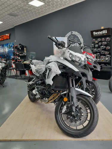 Imagen 15 de 25 de Benelli Trk 502 Aleación Nuevo Modelo