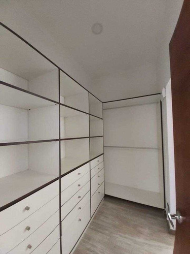 Imagen 15 de 24 de ¡gran Oportunidad! Exclusiva Casa 2 Pisos La Reina.