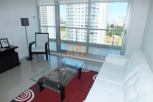 Imagen 3 de 30 de Be Punta Piso Alto Al Frente