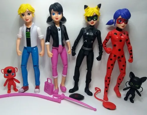 Boneca LadyBug E Cat Noir Articulado C/ Acessório Miraculous