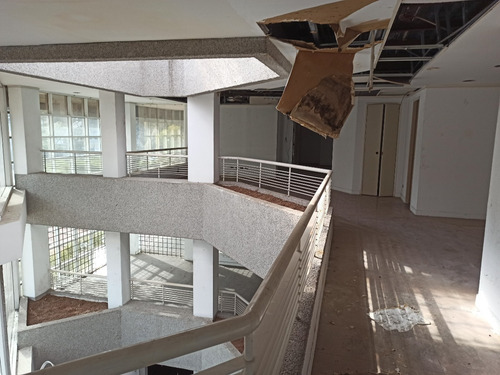 Imagen 3 de 19 de Venta Edificio Av. Principal De Las Mercedes
