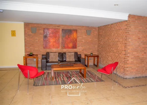 Departamento En Venta De 3 Dorm. Con Oficina Independiente